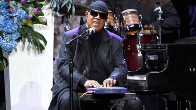 Stevie Wonder anuncia en pleno concierto que recibirá un trasplante de riñón en septiembre