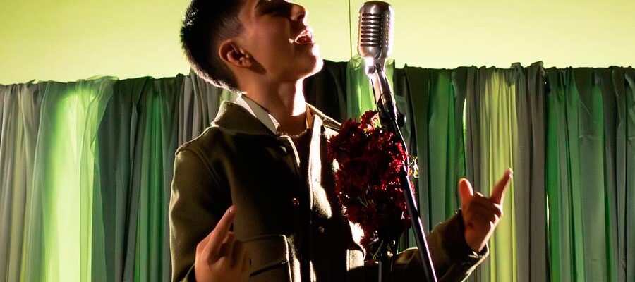 Kevin Aguilar rinde homenaje a Vicente Fernández con una nueva versión de “UN MILLÓN DE PRIMAVERAS”