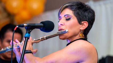 Izis "La Enfermera de la Salsa" encabeza "The Spring Fling featuring Las Damas de la Salsa"