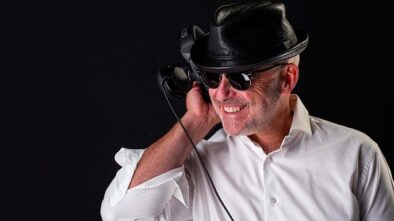 DJ Ernesto presenta su nuevo sencillo “Fly Me to the Moon”