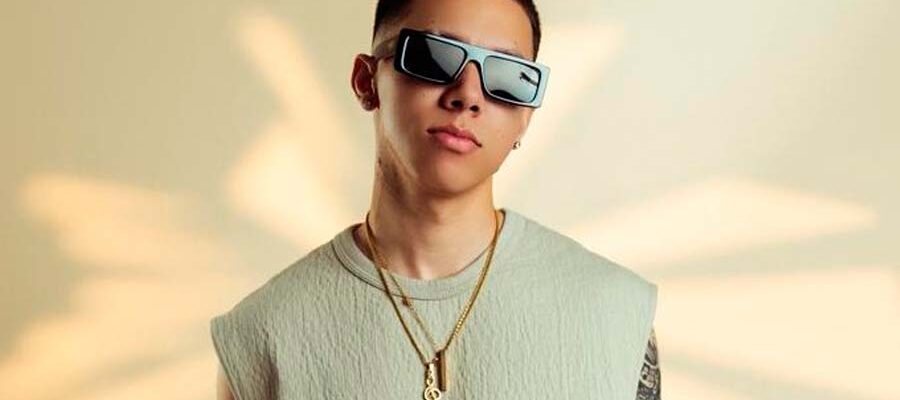 Kevin Gabriel lanza «SALSALANDIA», su álbum debut